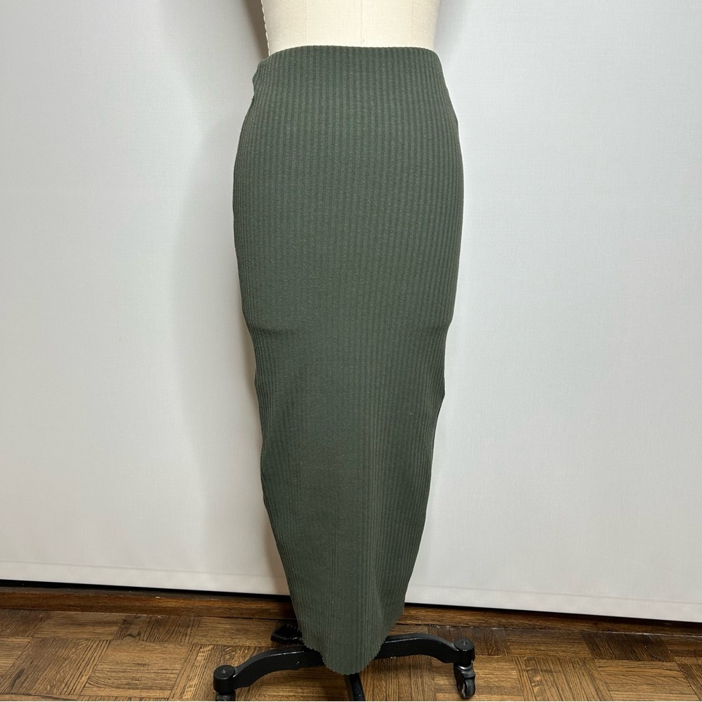 NWOT Zara Knit Maxi Skirt